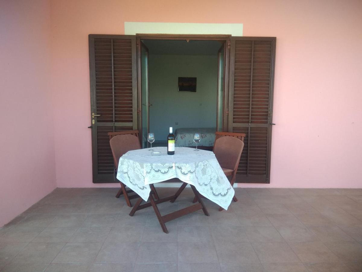 Apartmani Peko باغ المظهر الخارجي الصورة