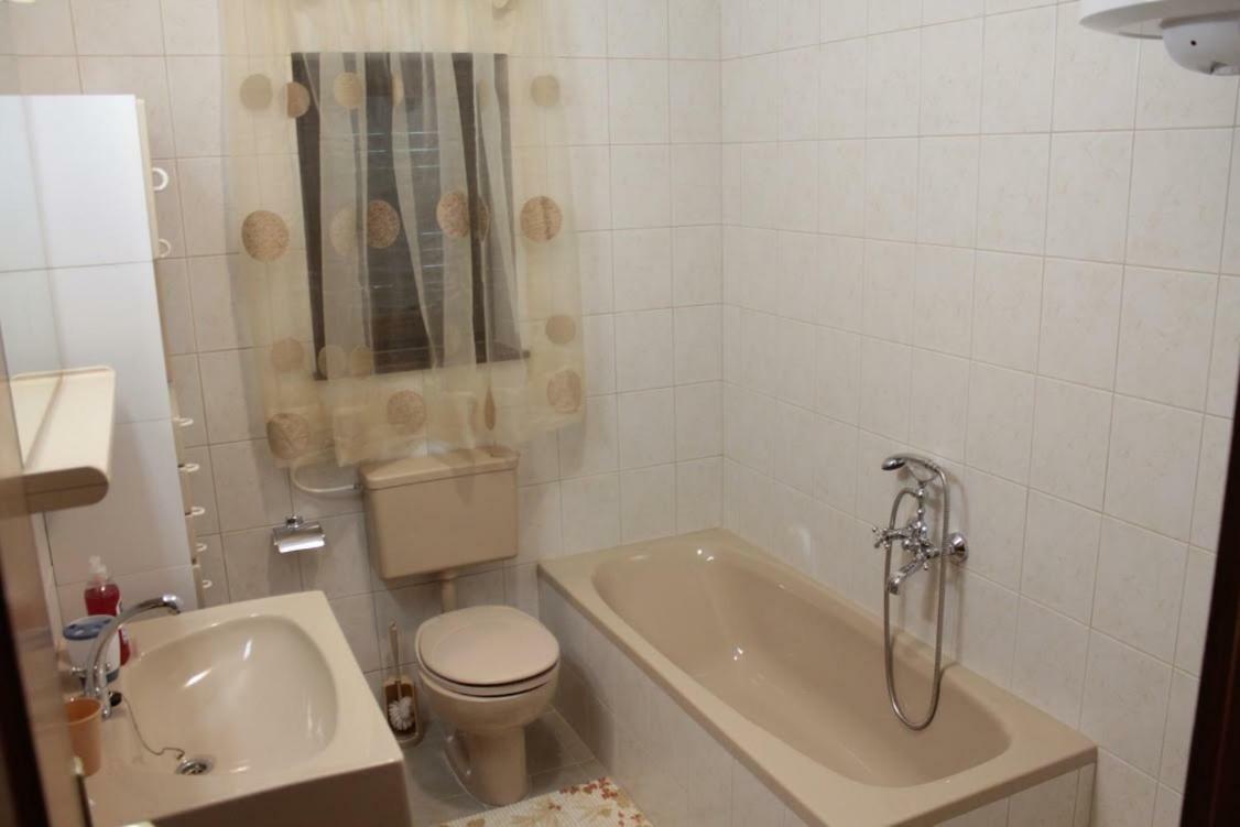 Apartmani Peko باغ المظهر الخارجي الصورة